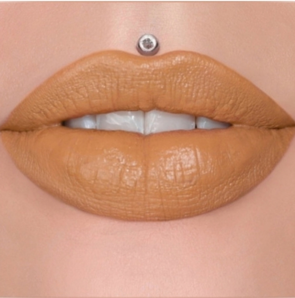 Jeffree Star Gardening Ho Velvet Trap Lipstick NIB
